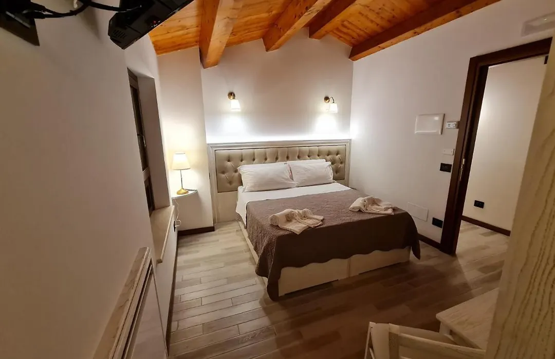 Resort la dimora Maiale brado di Norcia-1