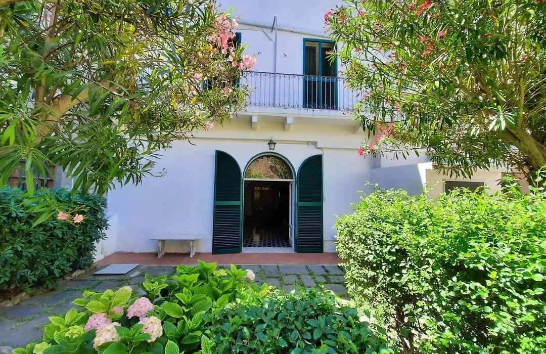 Il Giardino Nascosto-1