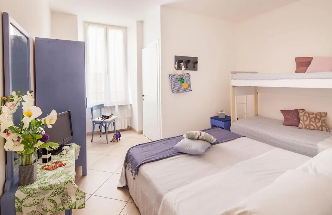 Hotel Mimosa-1