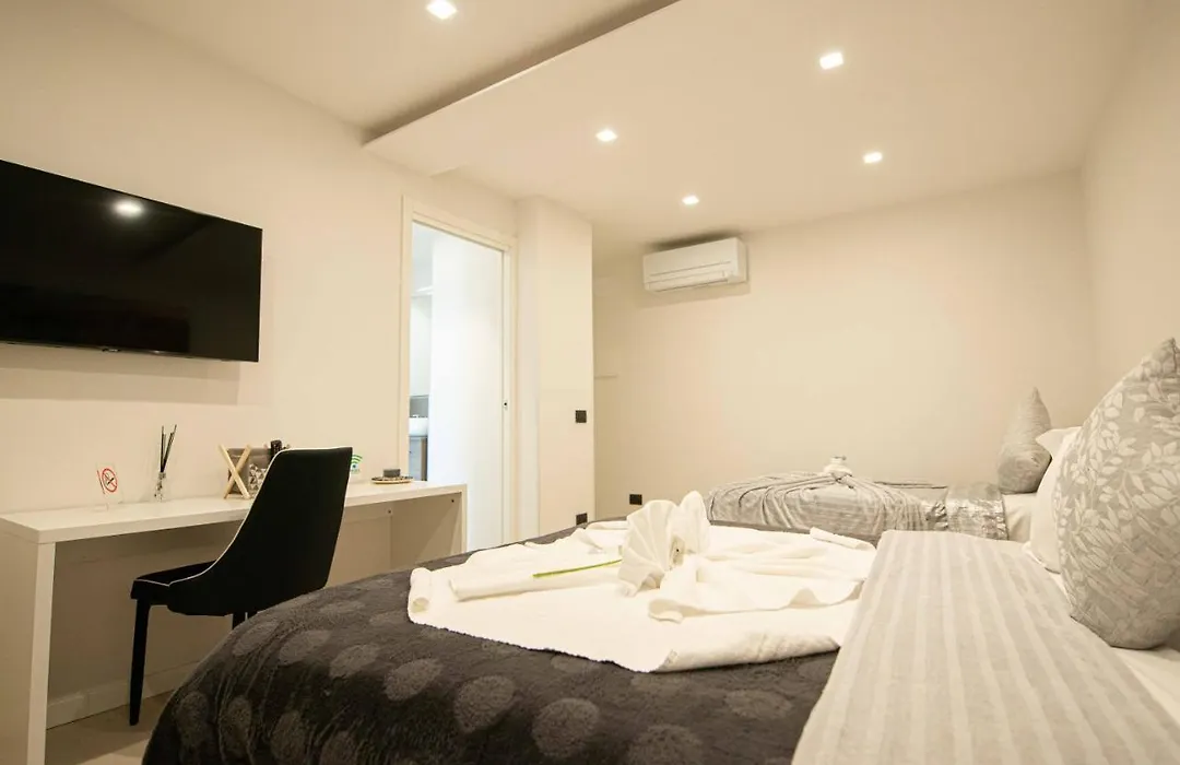 Home Carpediem-1