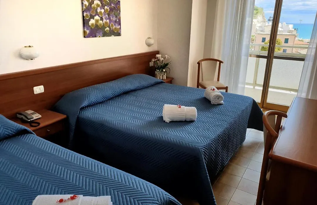Hotel Sorriso-1