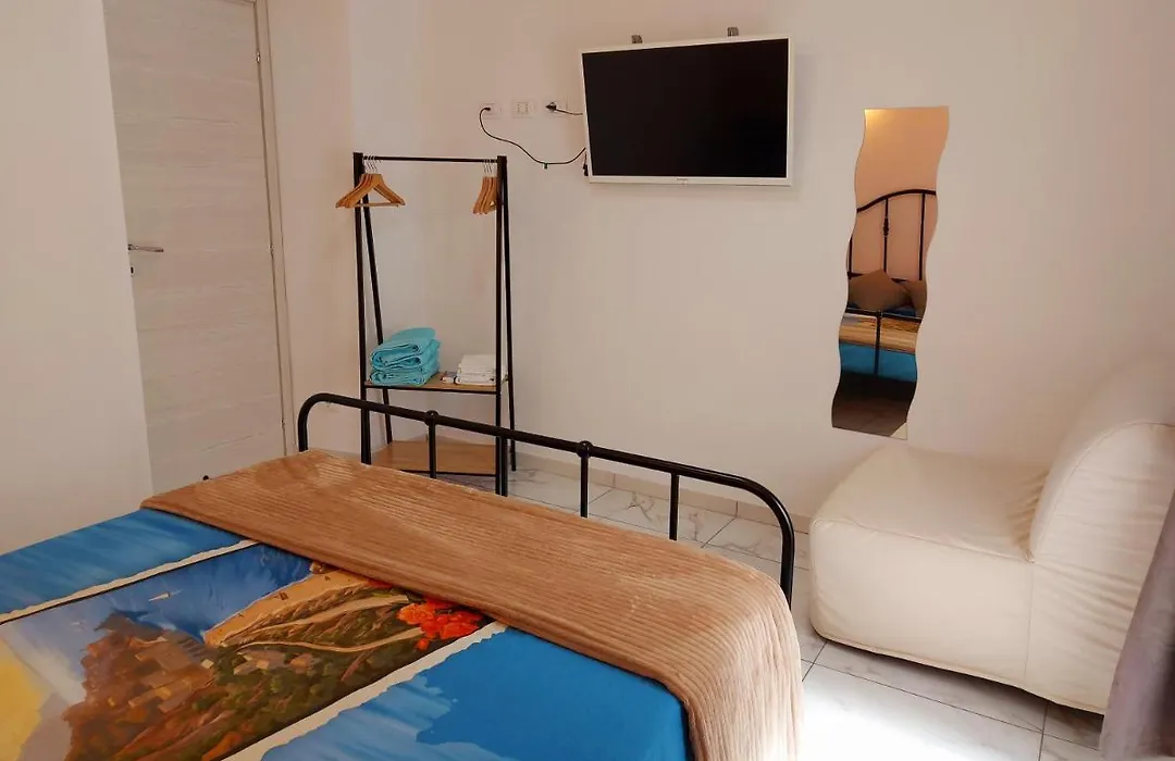 Camere ad ore 3 BAGNO PRIVATO-1