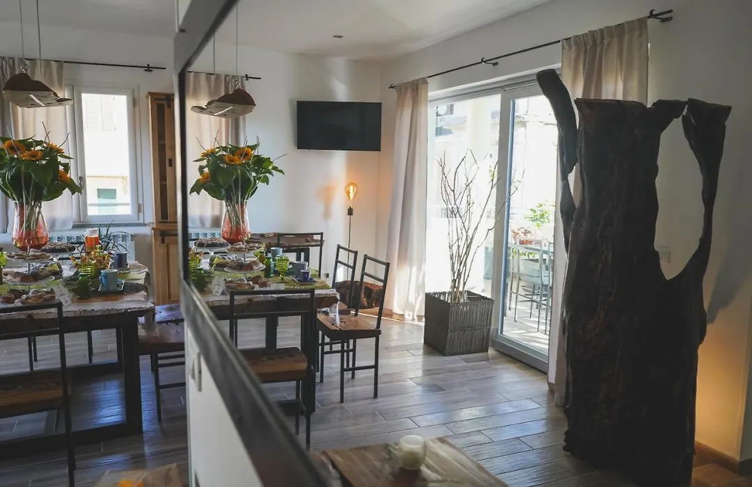 Ulivo Design B&B-1