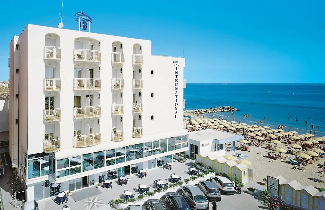 Hotel International-1
