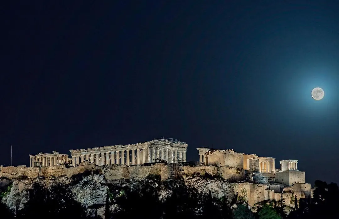 Acropolis Vision-1