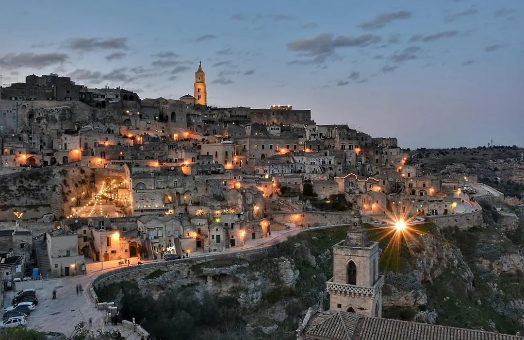 Amare Matera Comfortable Rooms-1