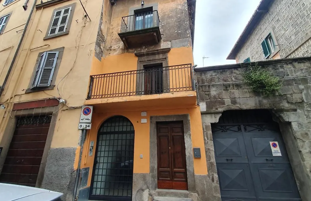 Palazzetto la Fonte-1