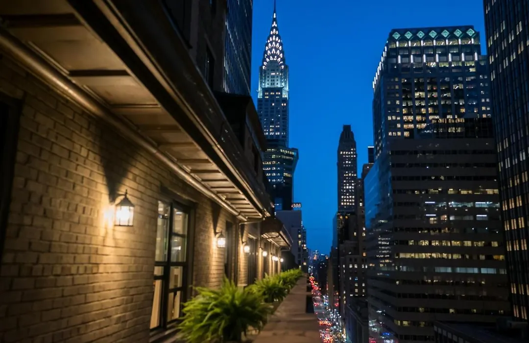 Roger Smith Hotel-1