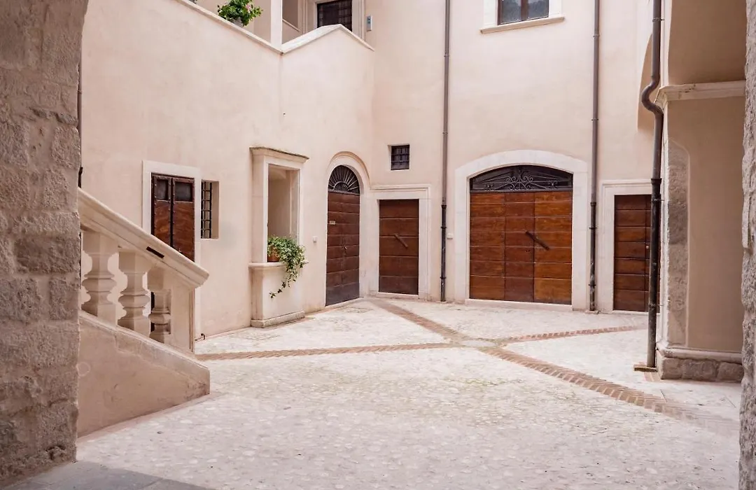 Palazzo dei Pavoni, Relais di Charme-1