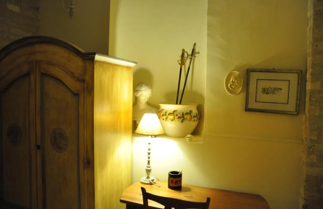 Bed And Breakfast Piazza Mercato-1