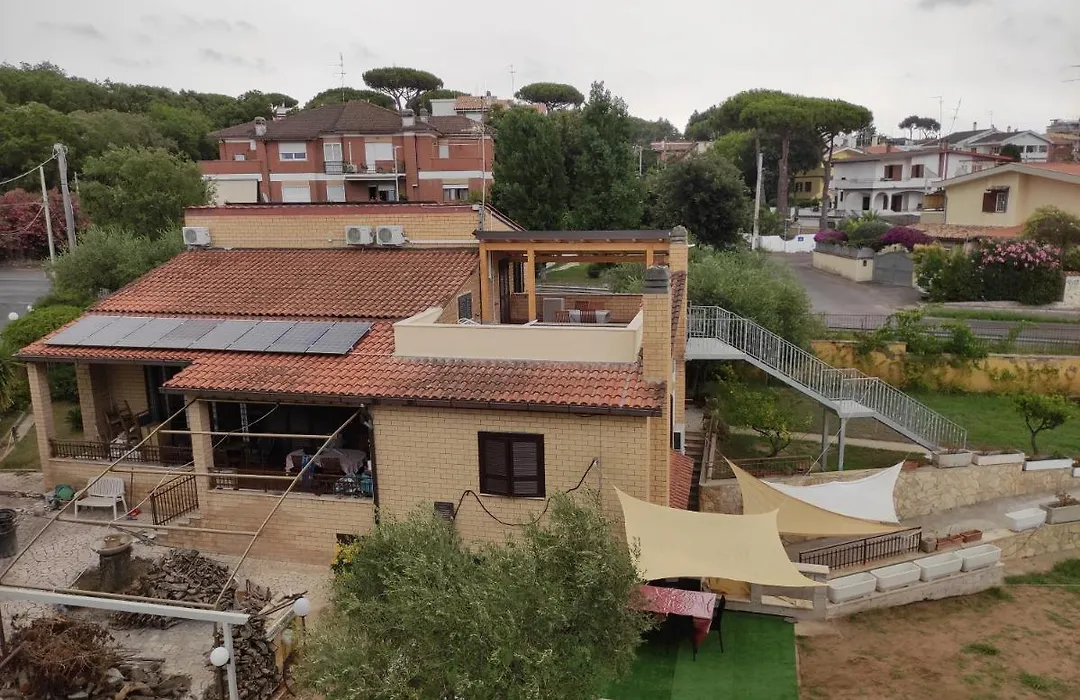 Monolocali e stanze in Villa a 350 mt spiaggia libera Lido delle Sirene-1