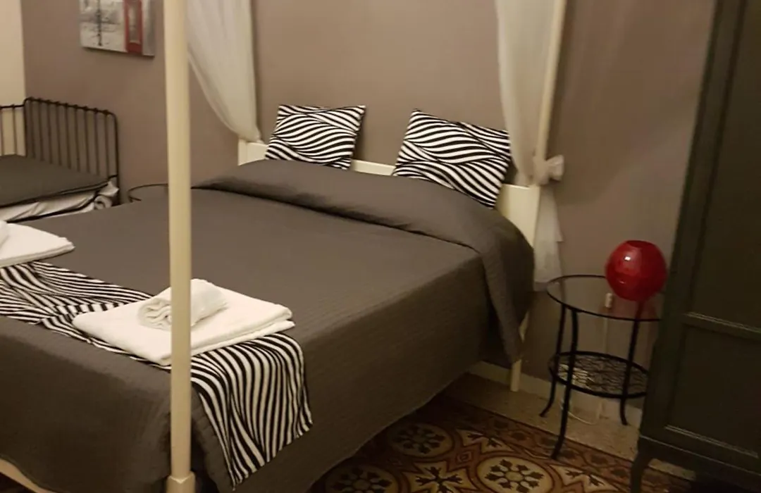 Happy Stay Guesthouse-1