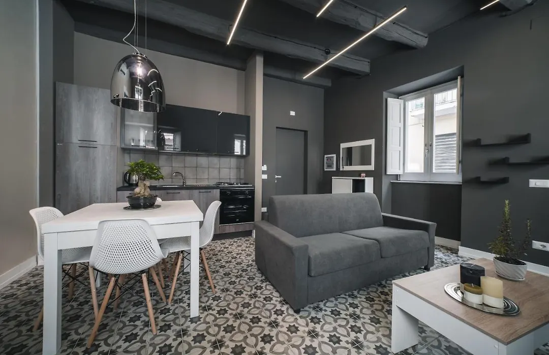Palazzo Paladini - Luxury Suites In The Heart Of The Old Town-1