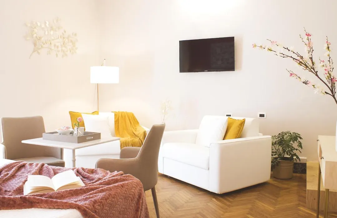 Accanto Al Centro B&B-1