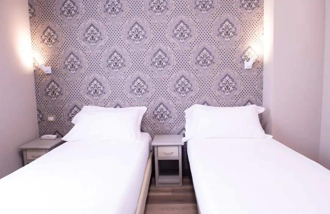 Hotel Della Rosa-1
