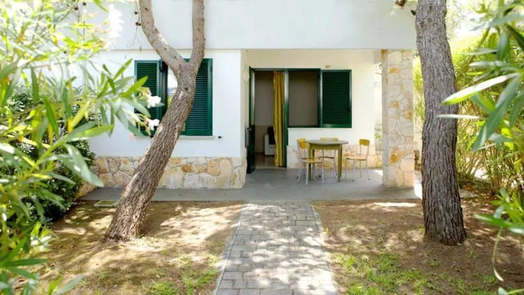 Villaggio Turistico Residenza Torre Rinalda-1