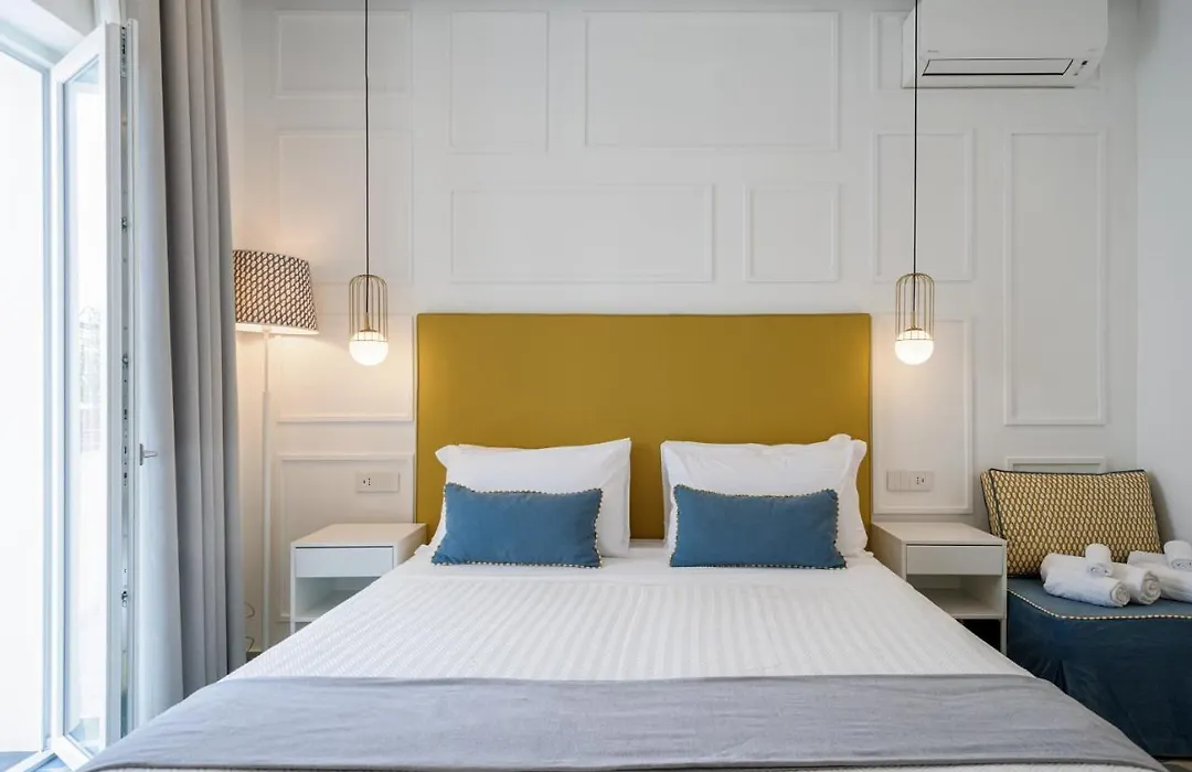Capri Marina Suite-1