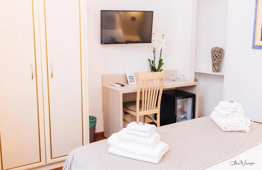 Magik Rooms-1