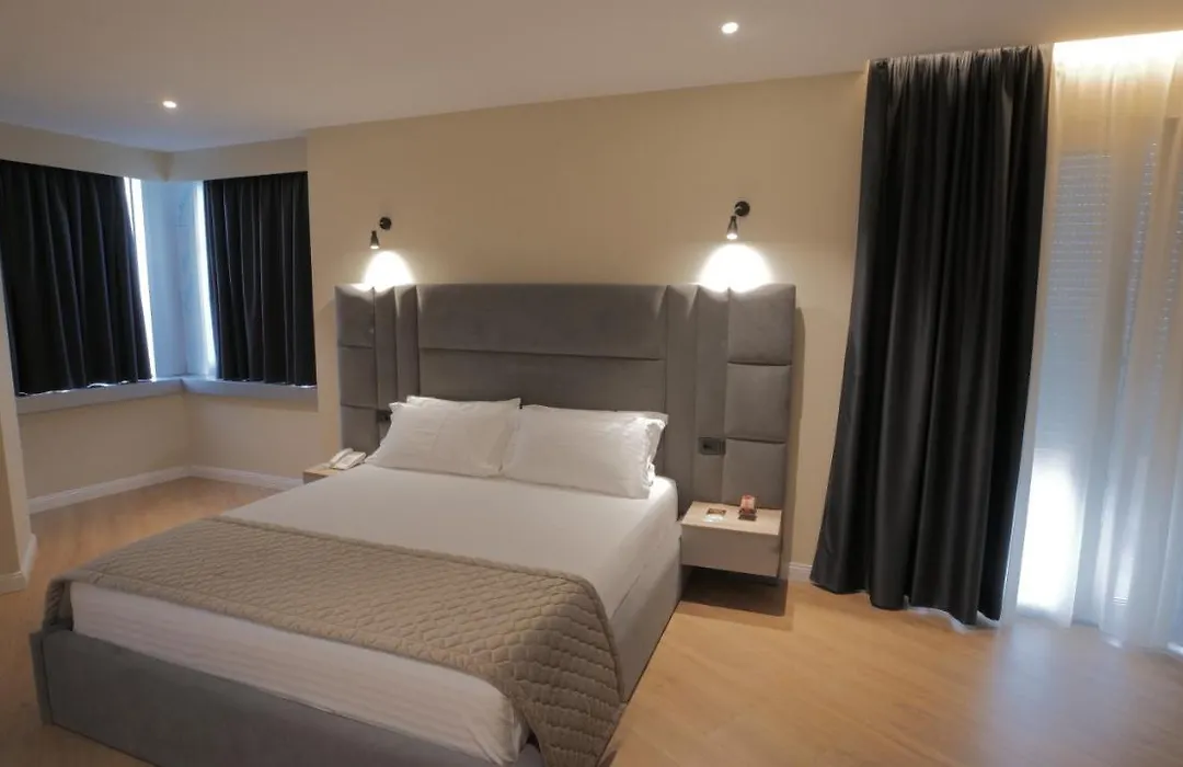Granda Hotel-1