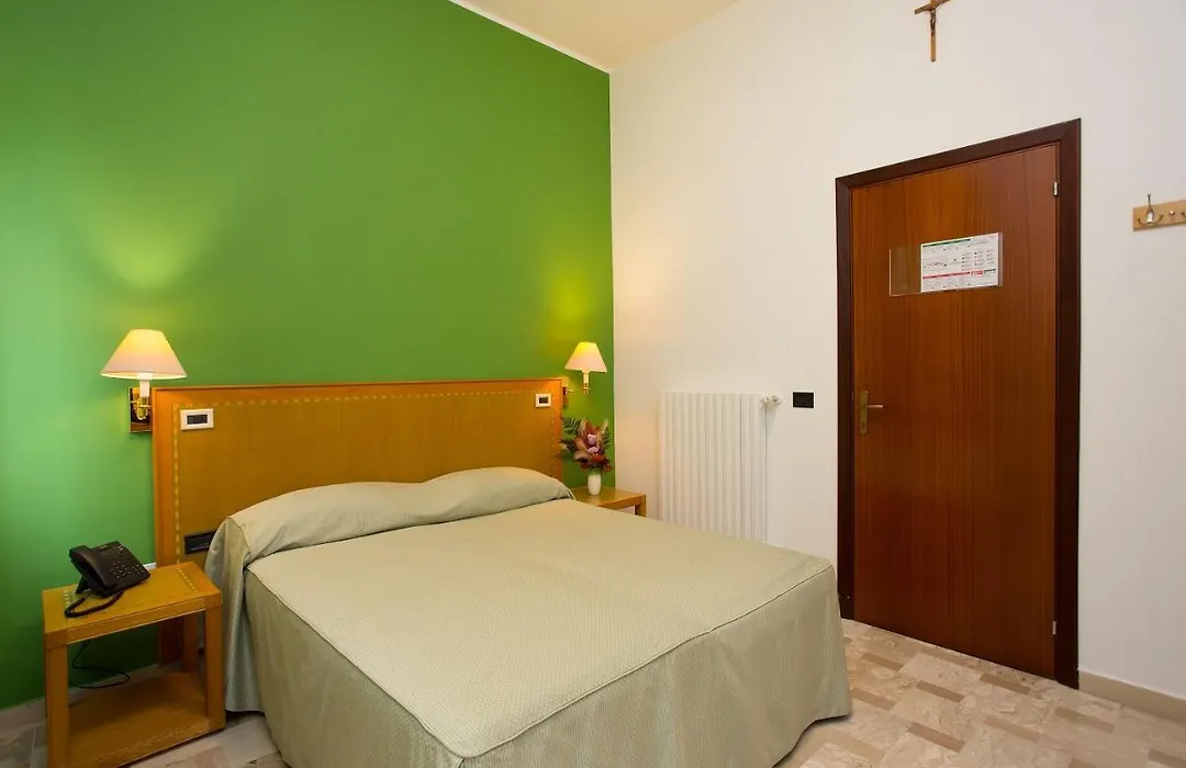 Villa Nazareth Fermo-1
