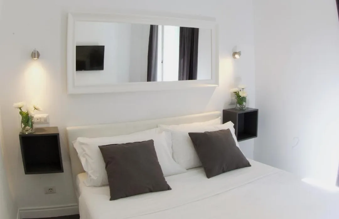 I Love Vaticano Guest House-1