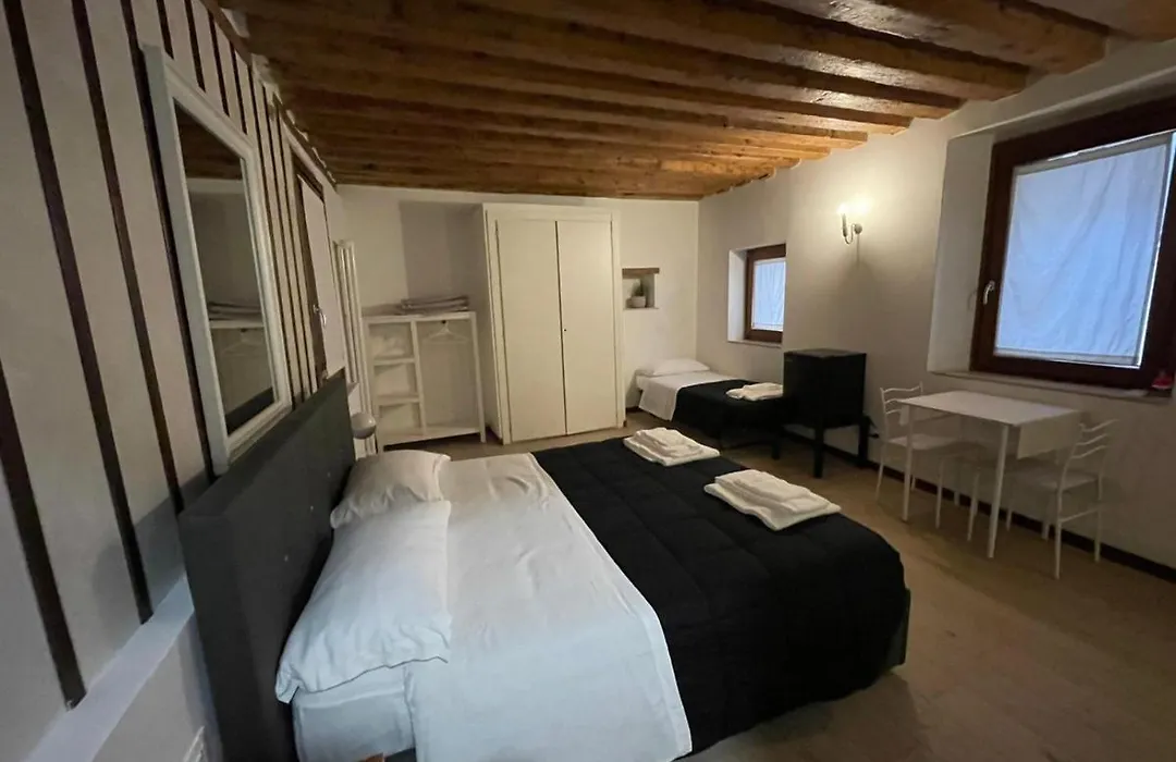 Dimora Blu Suite-1
