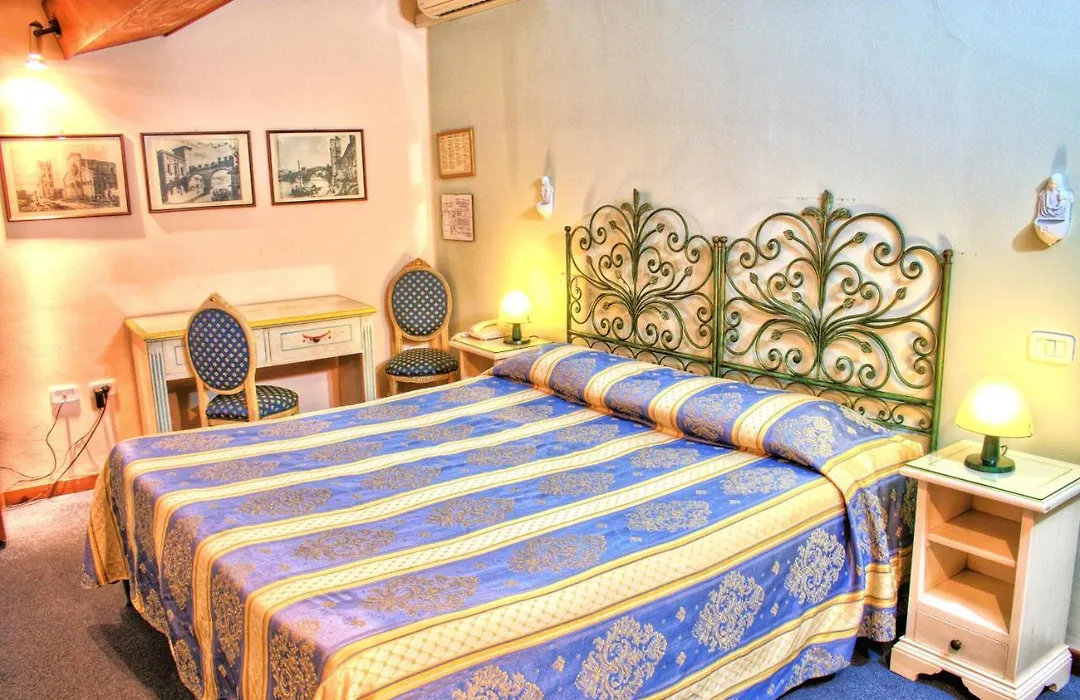 Hotel Torcolo Residenze del Cuore-1
