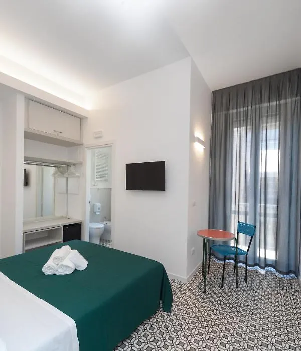 Seven Rooms-1