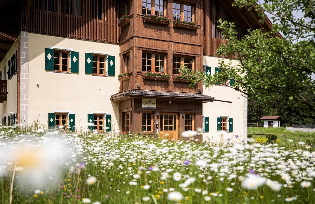 Natura Boutique Chalet Wellness Spa-1