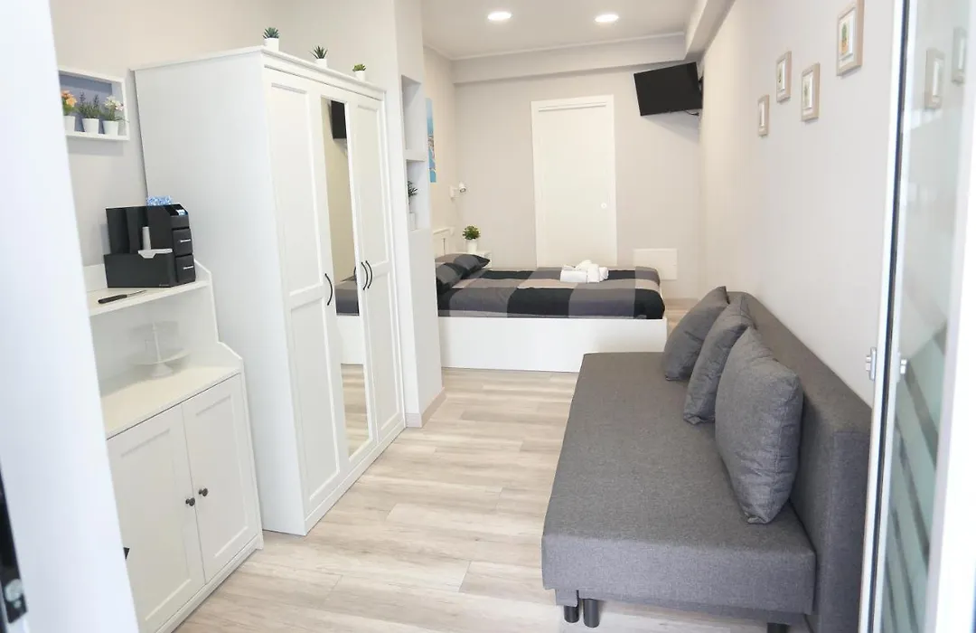 Ag Luxury Rooms-1