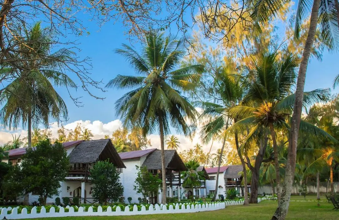 Wellworth Zanzibar Beach Resort-1