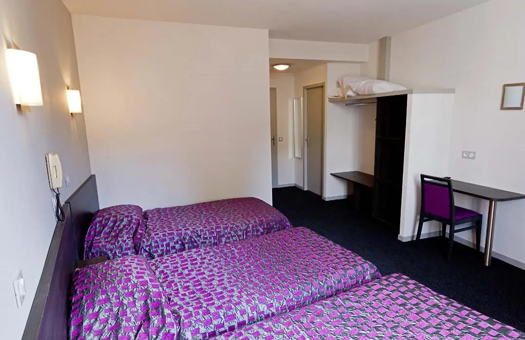 Hotel Saint Etienne-1