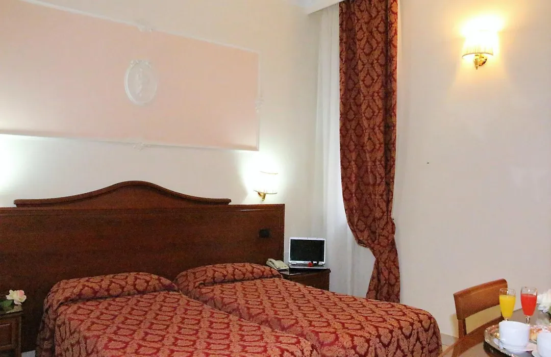 Hotel Mirage-1