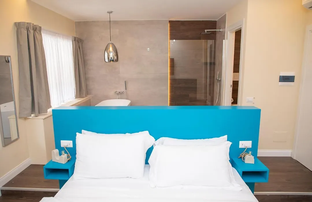 South Hands Luxury Rooms-1