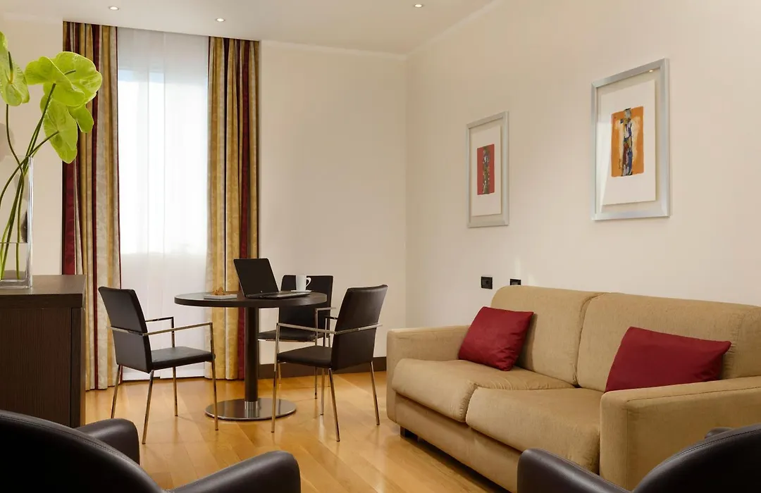 Hotel Diamante-1