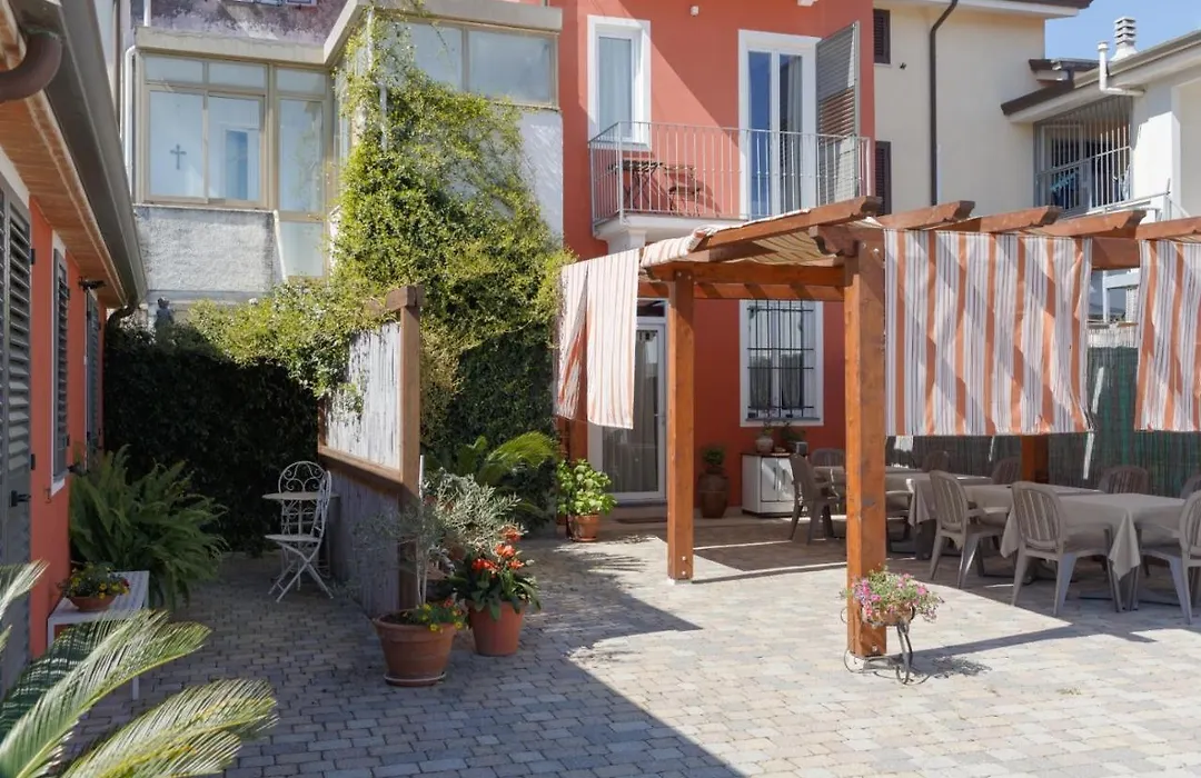 La corte dei tre-1