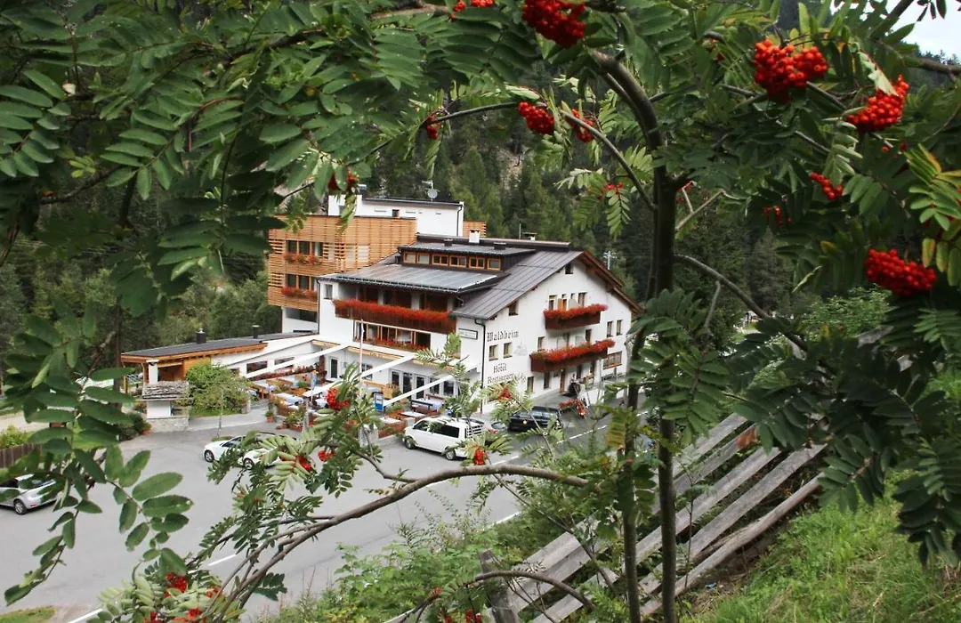 Hotel Restaurant Waldheim-1