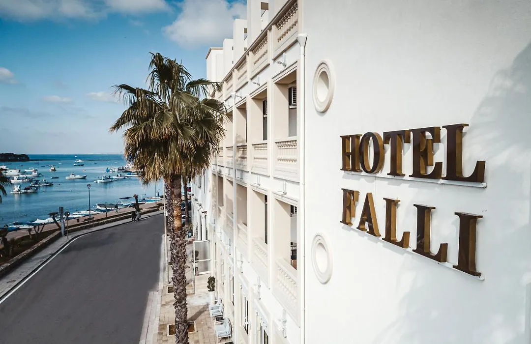 Hotel Falli-1