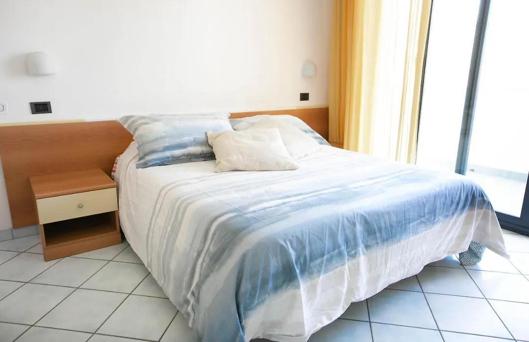 Residence Villa Dei Pini-1