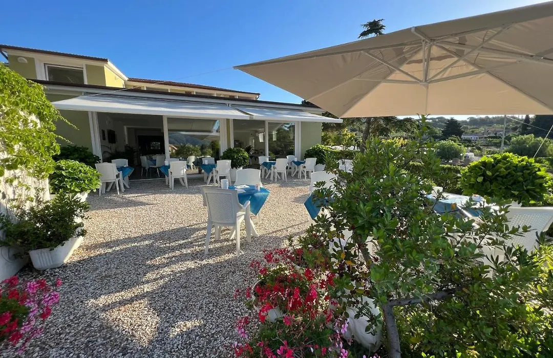 Hotel Barbarossa-1