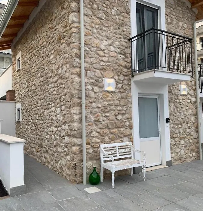La Casa Di Pietra-1