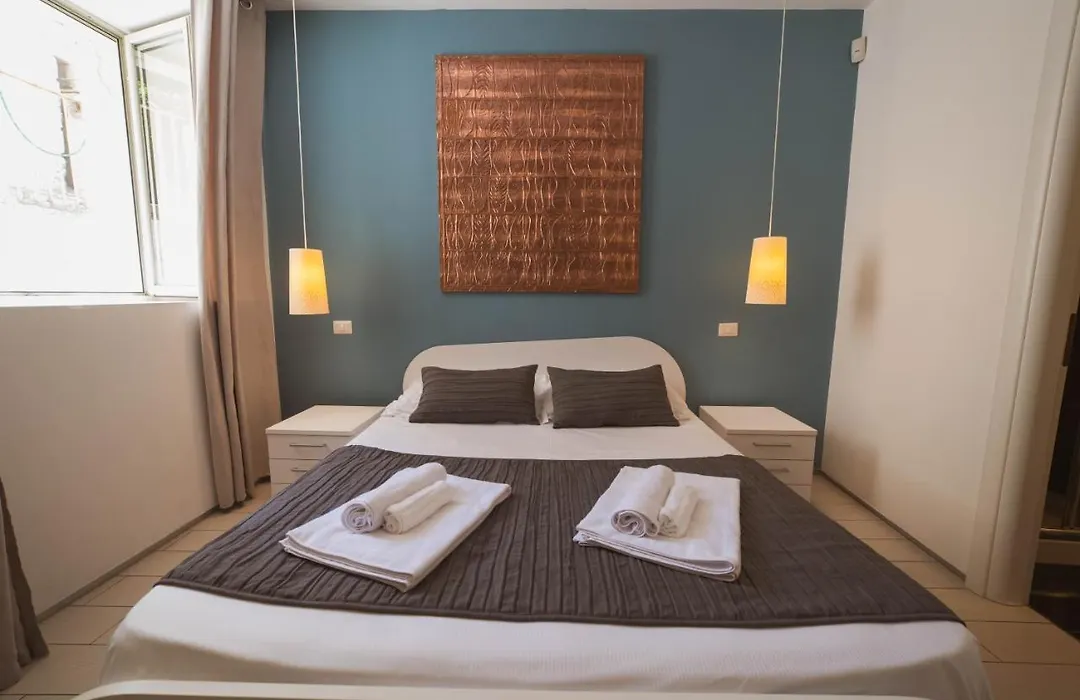 Villino Erminia - Seaside Art B&B-1