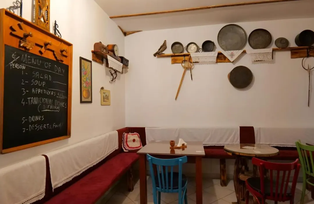 Hotel Veli-1