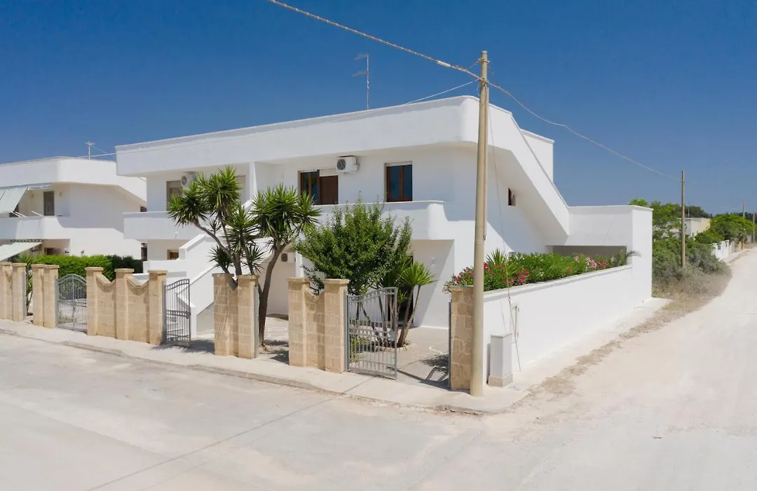 Vidamarina - Camere Al Mare-1