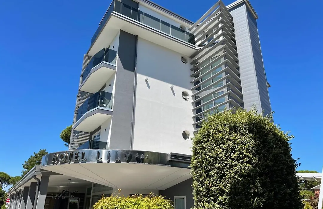 Hotel Lily-1