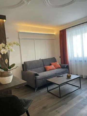Nepomuk Rooms-1