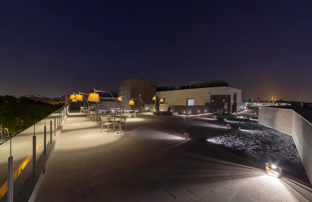 Hotel Macià Sevilla Kubb-1