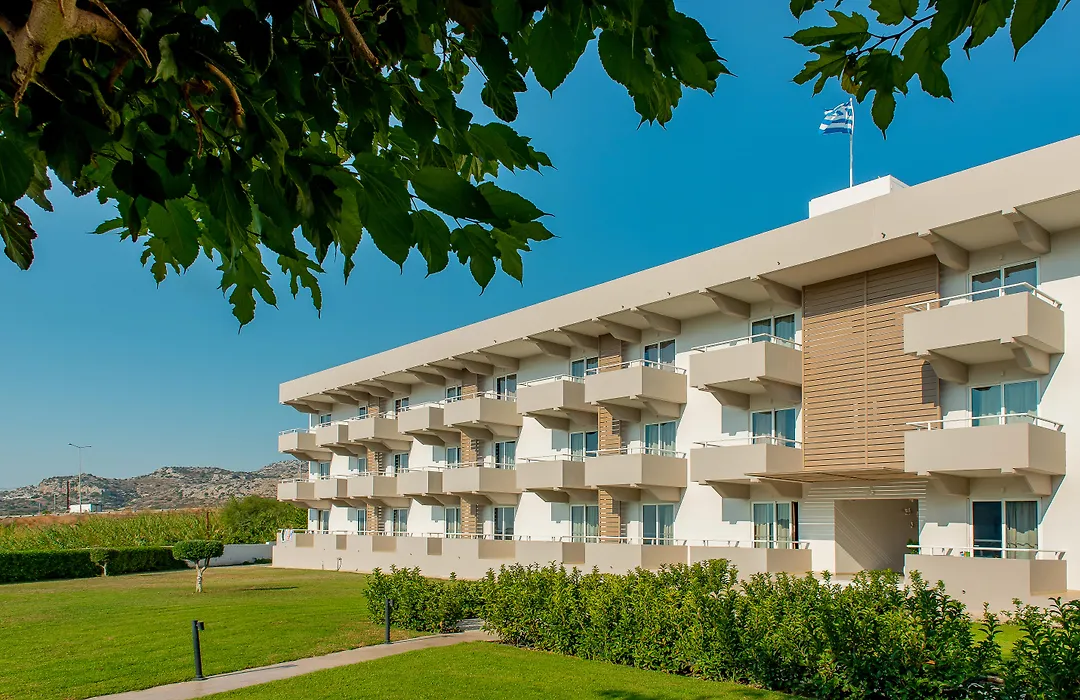 Zoes Hotel & Suites-1