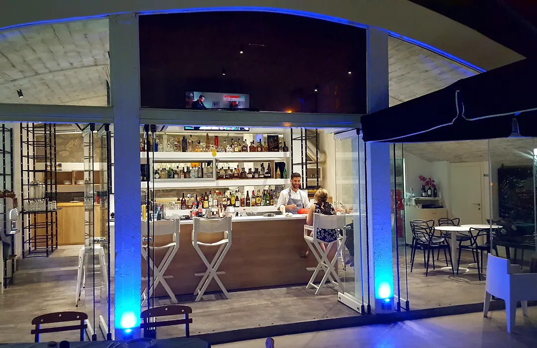 Kouros Exclusive Suites - Adults Only-1