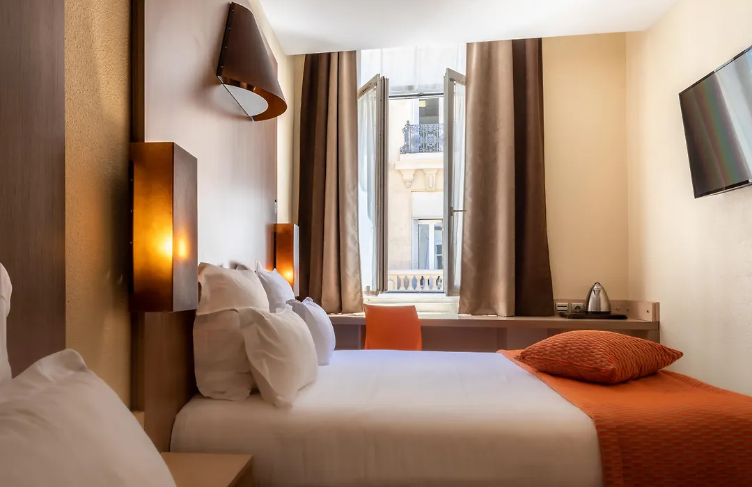 Hôtel Carré Vieux Port-1